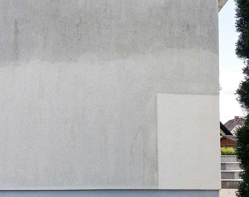Fassadenreinigung mit Algenmax